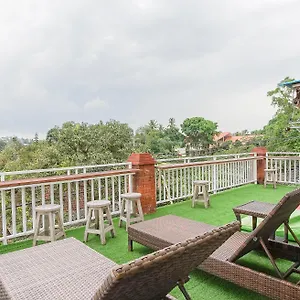 Kememai Hostel